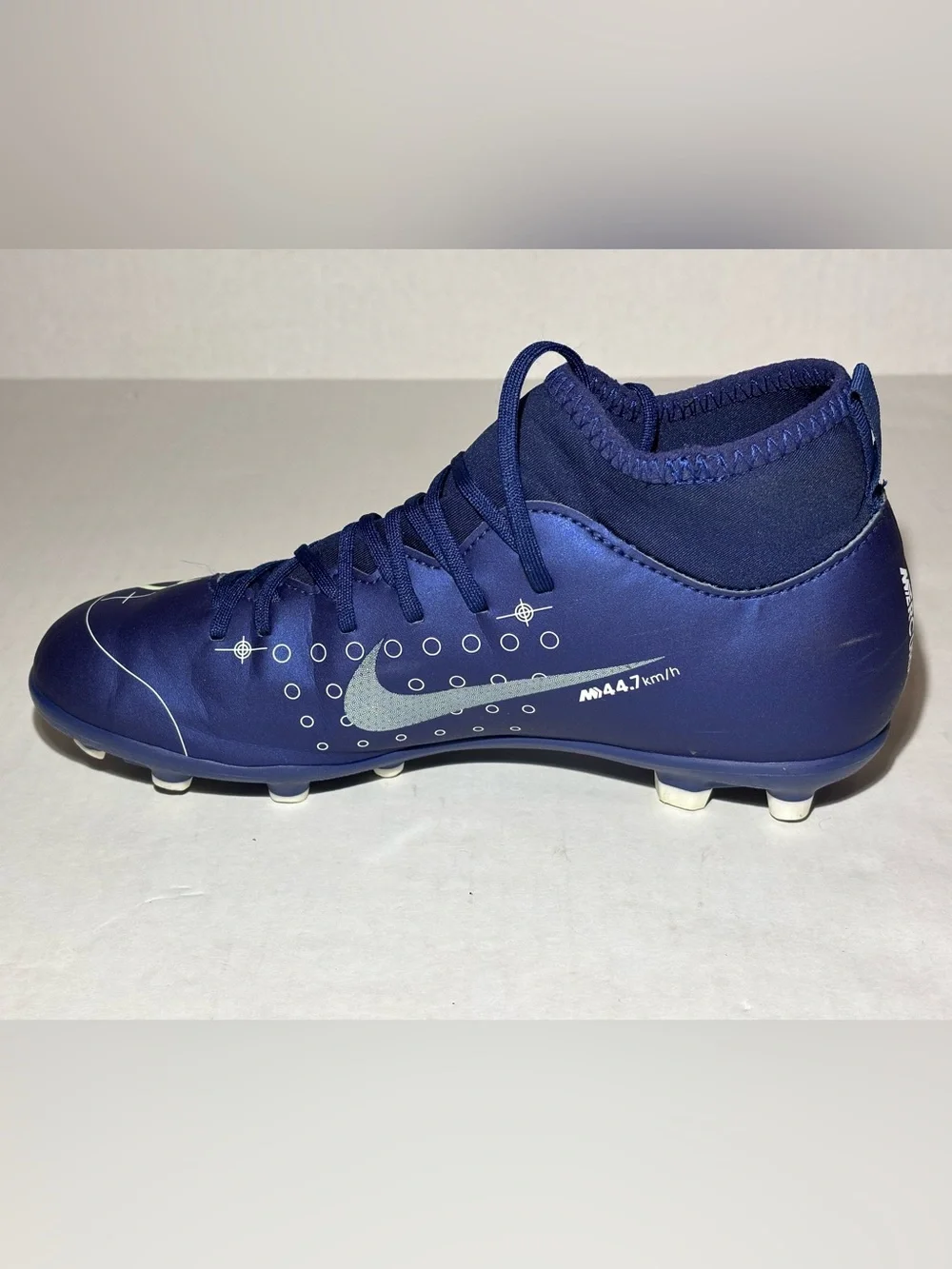 Nike Kids' Mercurial Superfly 7 Club MDS FG Soccer Cleats Size 4Y (BQ5418-401)